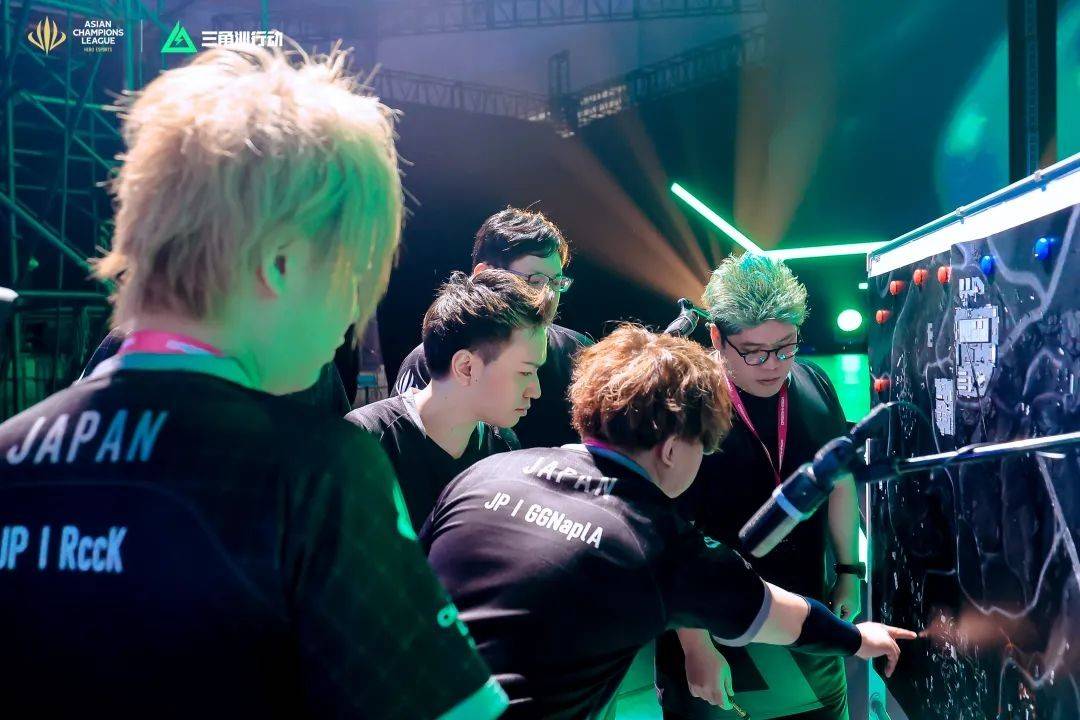 他的一记压 他的一记压