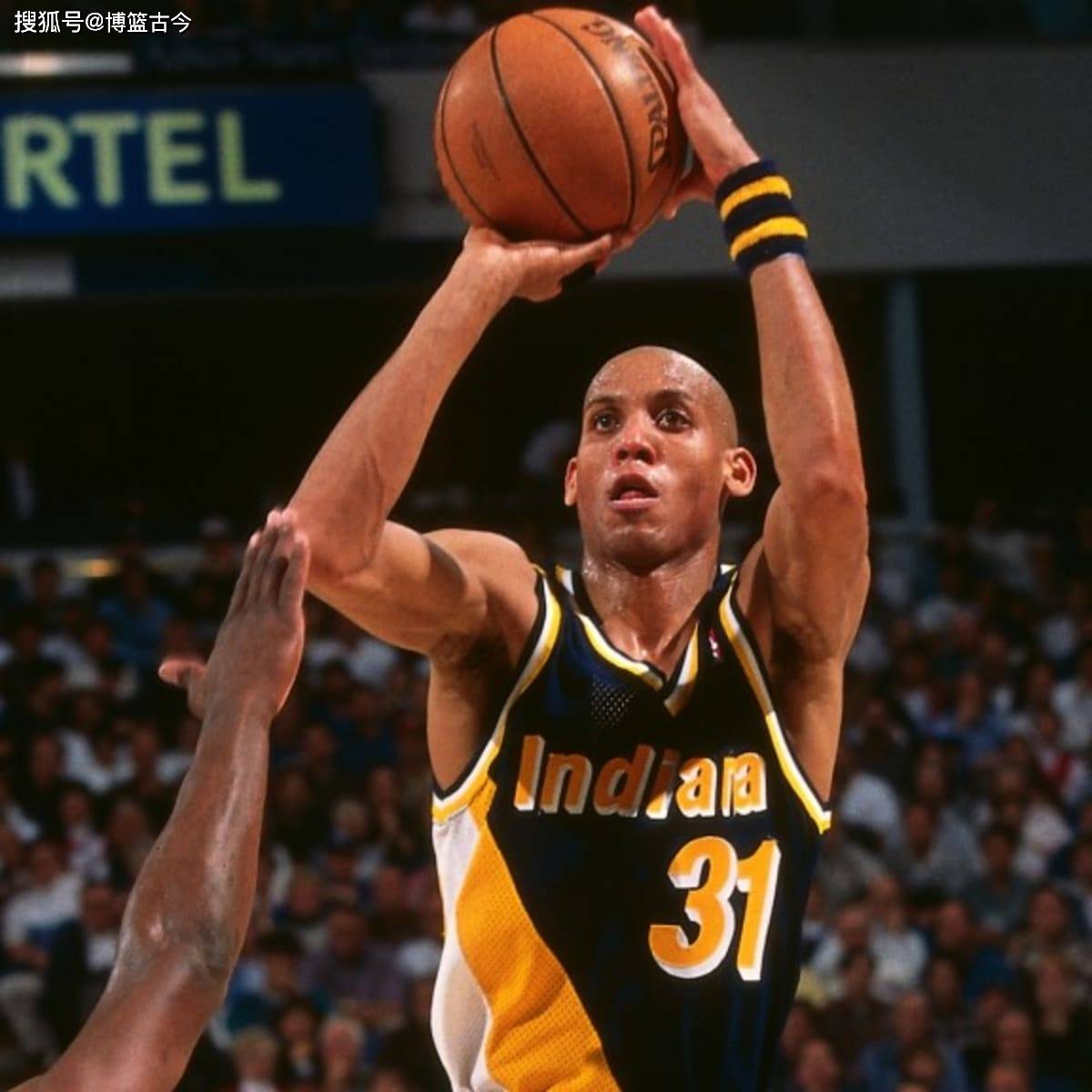 机上略显犹 机上略显犹